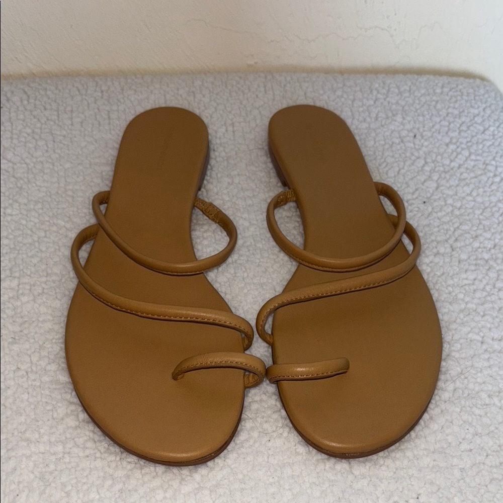 Reformation Tan Sandals Minimalist Flat Design